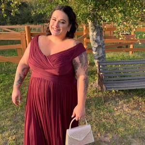 Meet your Posher, Leesha